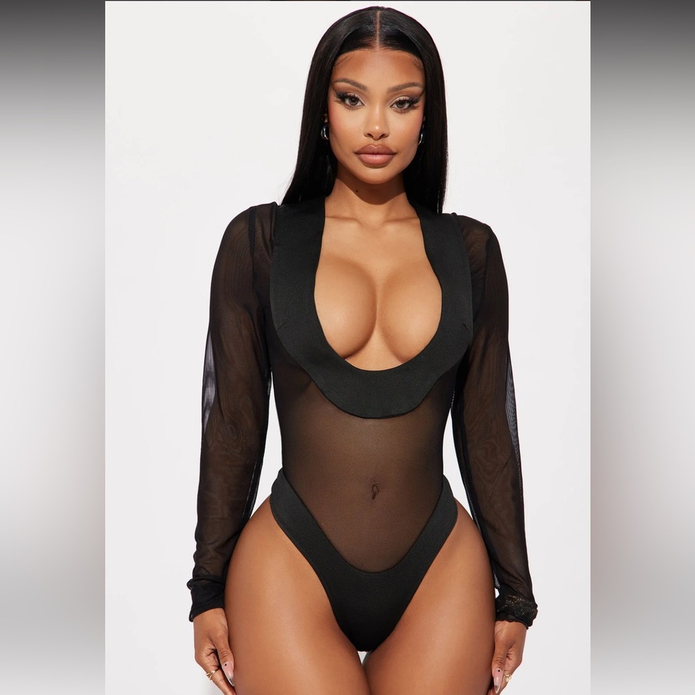 Megan mesh bodysuit (fashion nova}